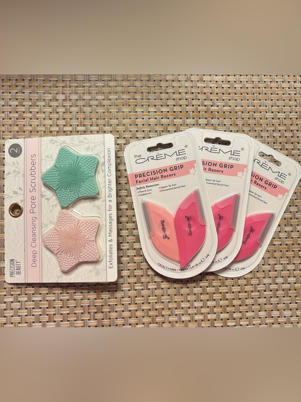 The Crème Shop Precision Grip Facial Razor - Pink (3 Pack)